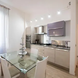 Mamo - Amalia Piazza Signoria Apartamento Florencia